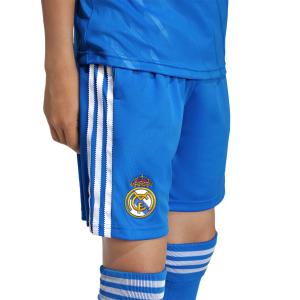 product/a/d/adidas_jp3924_5_apparel_on_model_detail_view_1_white.jpg