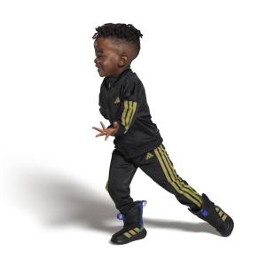product/a/d/adidas_jr9268_10_footwear_on_model_front_view_white-nw091725.jpg