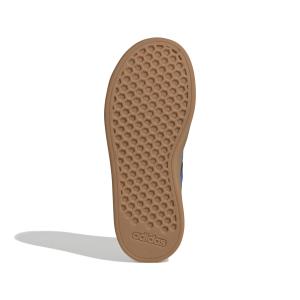 product/a/d/adidas_js4344_4_footwear_photography_bottom_view_white-nw091725.jpg