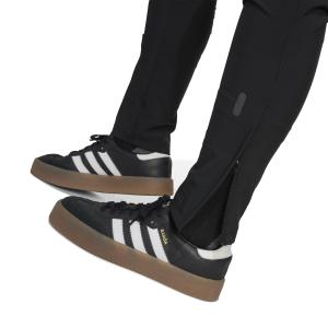 product/a/d/adidas_jv5354_6_apparel_on_model_detail_view_2_white.jpg