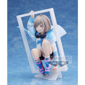 product/b/a/banpresto_4983164185140_beige-blanc-bleu_2.jpg