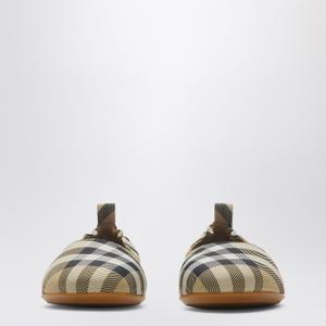 product/b/u/burberry_8099960159518_beige_3.jpg