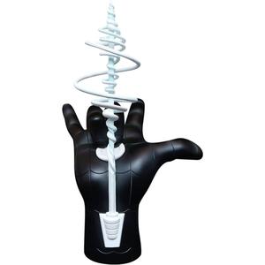 4582578246593-figurine-de-collection-diamond-select-toys-spiderman-marvel-heroic-hands-noir-blanc-26-cm
