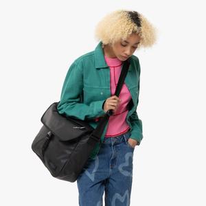 product/e/a/eastpak_ek00026eo13_10-nw052924.jpg
