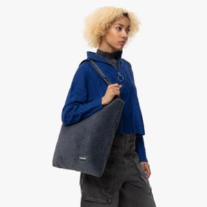 product/e/a/eastpak_ek0a5bck7o5_shear-wash-black_6.jpg