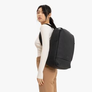 product/e/a/eastpak_ek0a5be91f5_1.jpg
