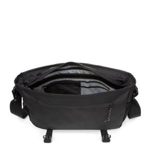 product/e/a/eastpak_ek0a5bl91w6_black-pro_3.jpg