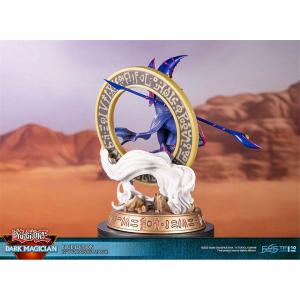 634man005-figurine-version-standard-f4f-yu-gi-oh-dark-magician-29-cm-blue-35x23x33-cm