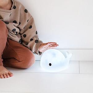 fl1785027-veilleuse-projecteur-rechargeable-flow-amsterdam-moby-blanc-tu