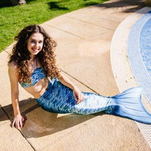 kmcj2a-gs-deguisement-queue-de-sirene-avec-monopalme-aquaris-kuaki-mermaids-azur
