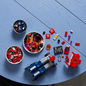 product/l/e/lego_a2202647_rouge-noir-bleu-gris_4.jpg