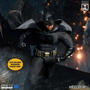 product/m/e/mezco-toyz_mez76732_noir_6.jpg