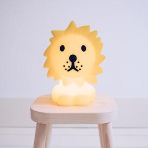 mrdb30ln01-veilleuse-rechargeable-lion-mr-maria-first-light-jaune-tu