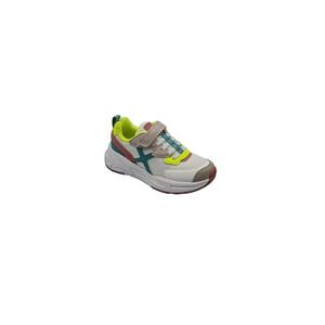 8890086-baskets-bebe-munich-marca-blanc