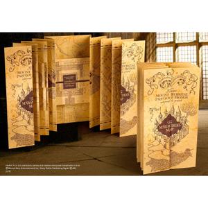 812370013852-jeux-d-imagination-noble-collection-harry-potter-marauders-map-jaune-39x21-cm