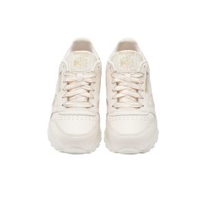 product/r/e/reebok-classics_dv9630_2_footwear_photography_top_portrait_view_white_000.jpg