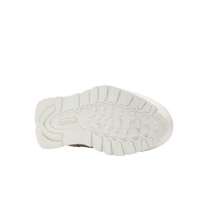 product/r/e/reebok-classics_dv9630_3_footwear_photography_bottom_view_white_000.jpg