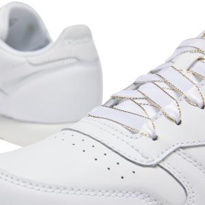 product/r/e/reebok-classics_dv9631_8_footwear_photography_detail_view_2_white_000.jpg