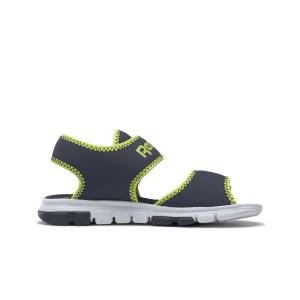 product/r/e/reebok_gw0023_4_footwear_photography_side_medial_center_view_white_000.jpg