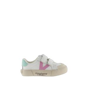 1065179-477-baskets-effet-cuir-bebe-victoria-petalo